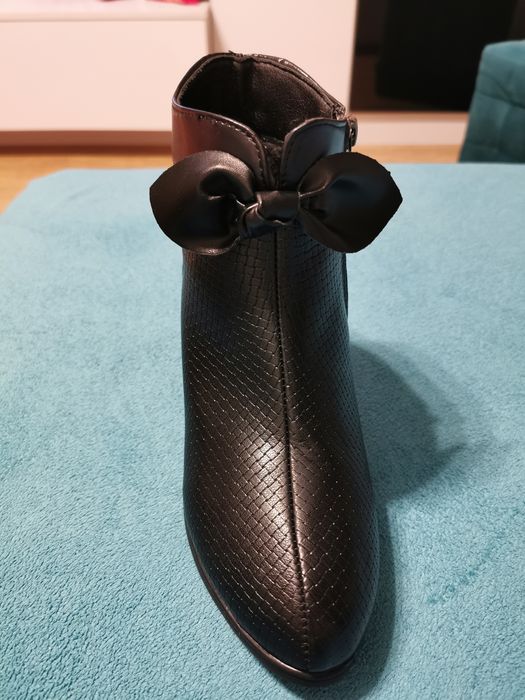 Ghete dama piele naturala nr. 37