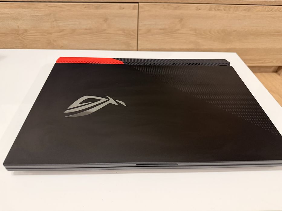 Asus Rog Strix G15 (G513QM) - Ryzen 9 - RTX 3060