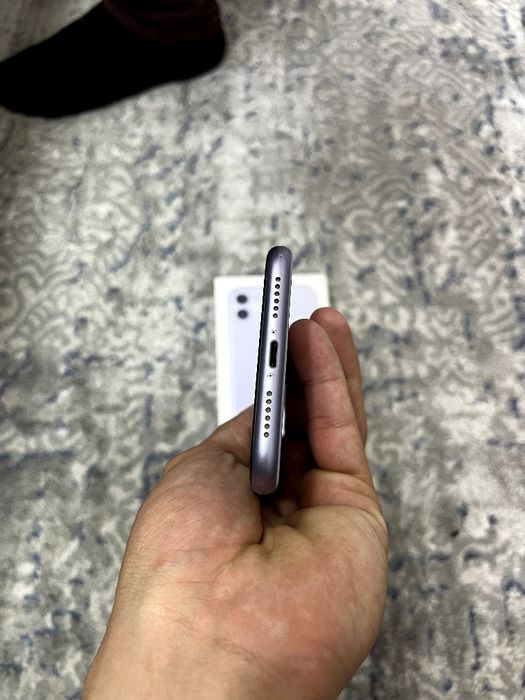 Iphone 11 64 gb.