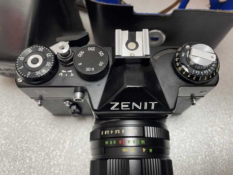 Перфектен! Фотоапарат ЗЕНИТ-11 СССР