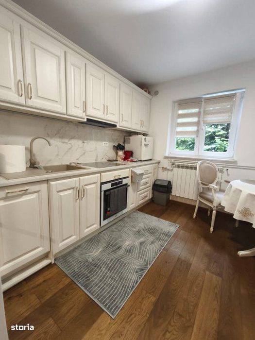 Apartament 3 camere, 64mp, parter, zona Penny, Radauti