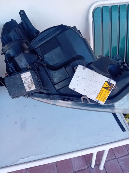 Vand far stanga opel astra h ,xenon AFL