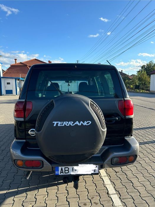 Nissan Terrano SUV