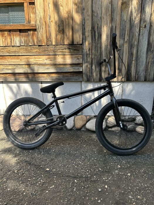 Велосипед трюковой BMX