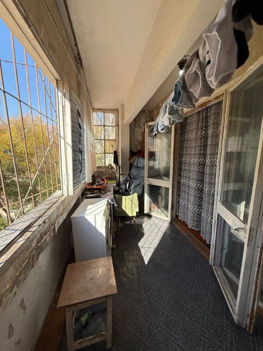 Продам Чиланзар-20 2 комнатная