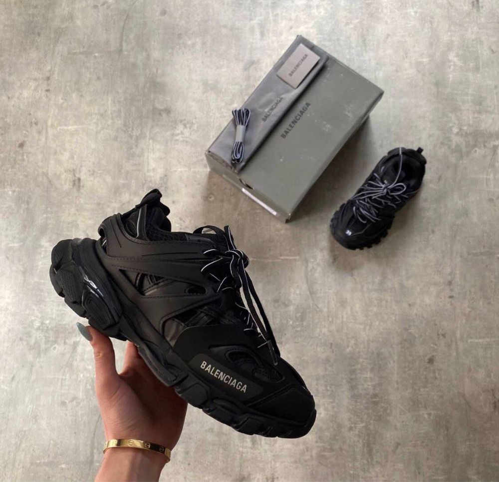 Balenciaga Track