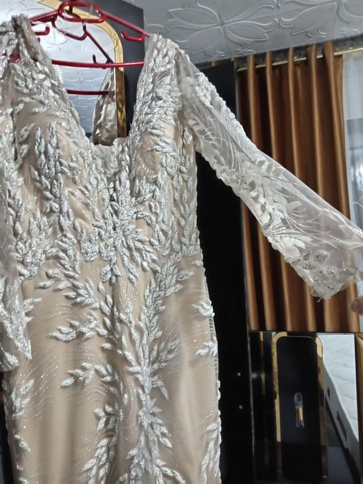Rochie superba,pentru evenimente,nunta,botez,nasa
