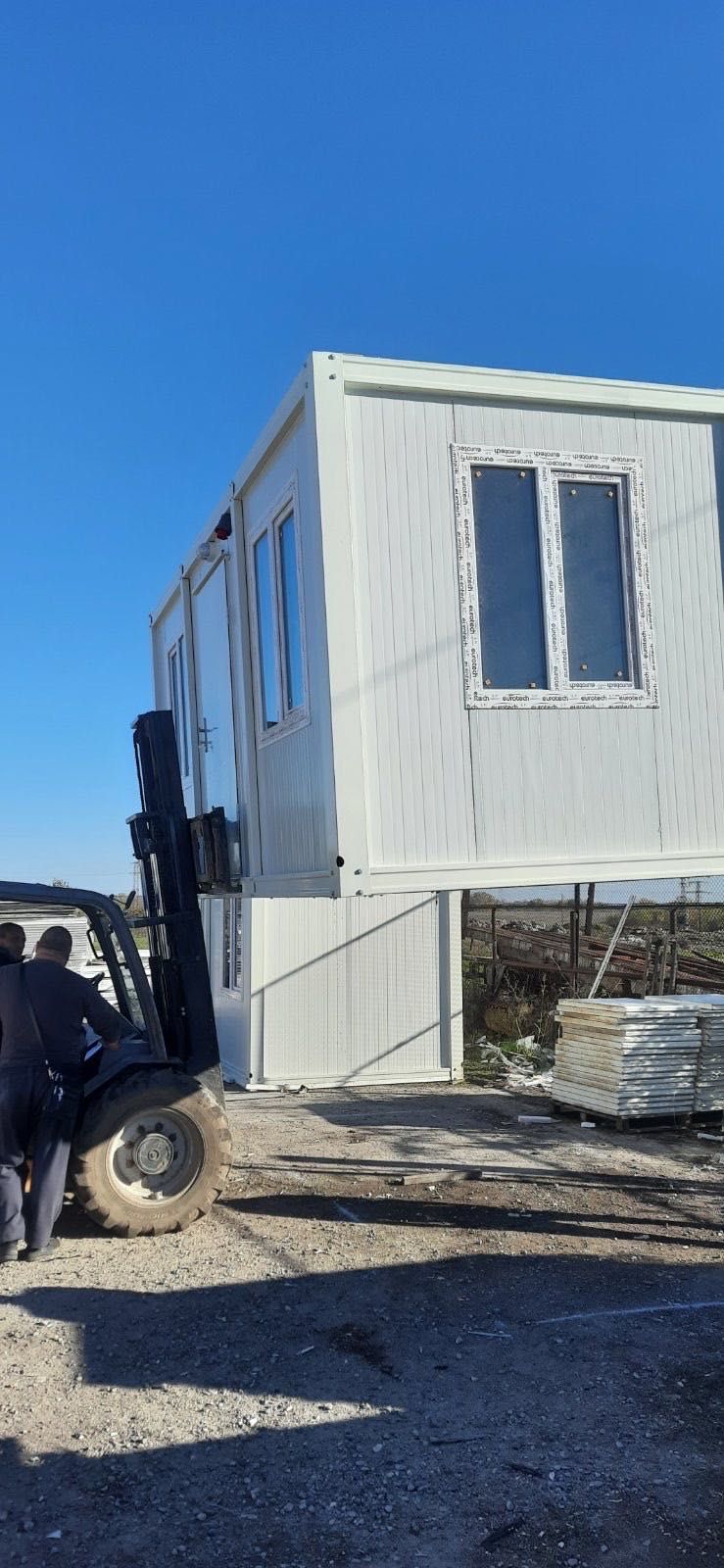 Двоен контейнер за живеене офис магазин склад гаражи вила