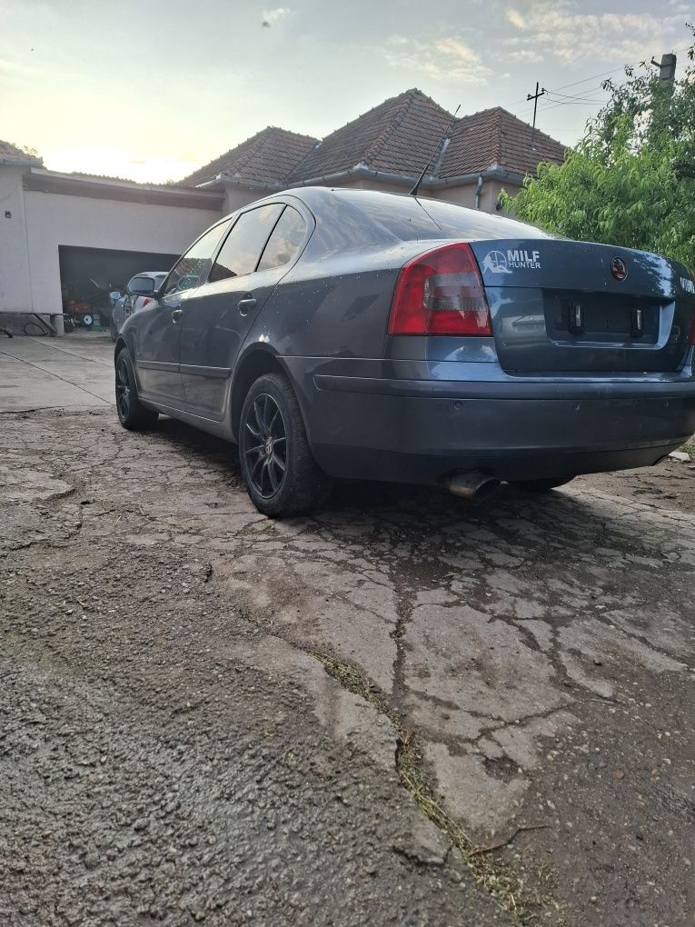 Dezmembrez skoda octavia 2 2.0 BKD