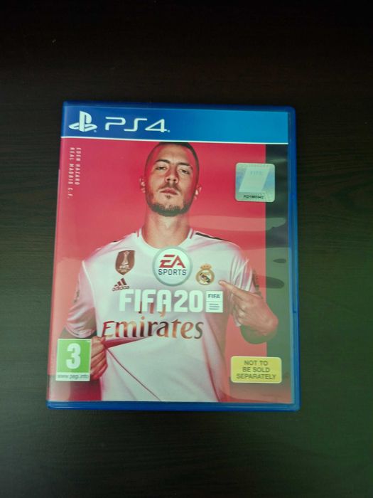 PlayStation  с 1 игра към него 1TB