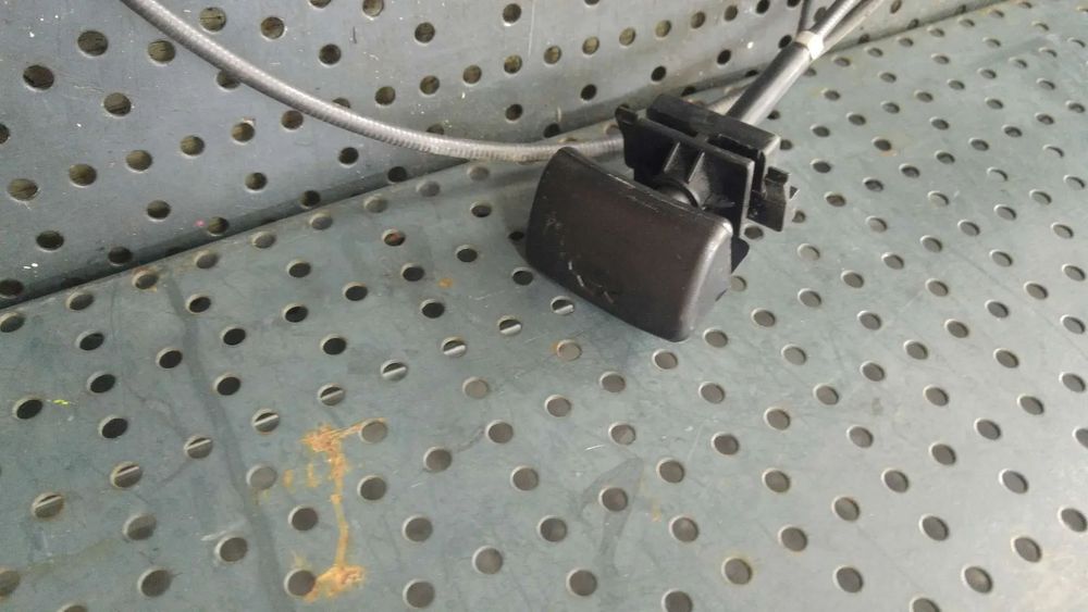 Maner deschidere capota cu cablu suzuki splash ex