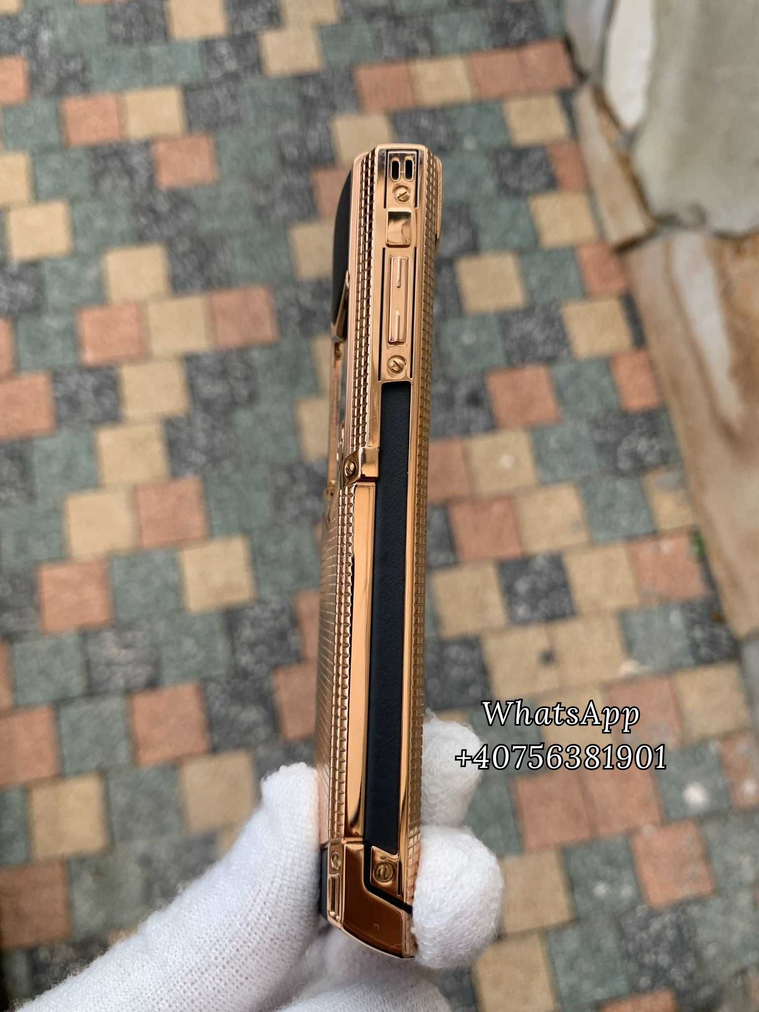 Vertu Signature S Clous De Paris – Un simbol al statutului și stilului