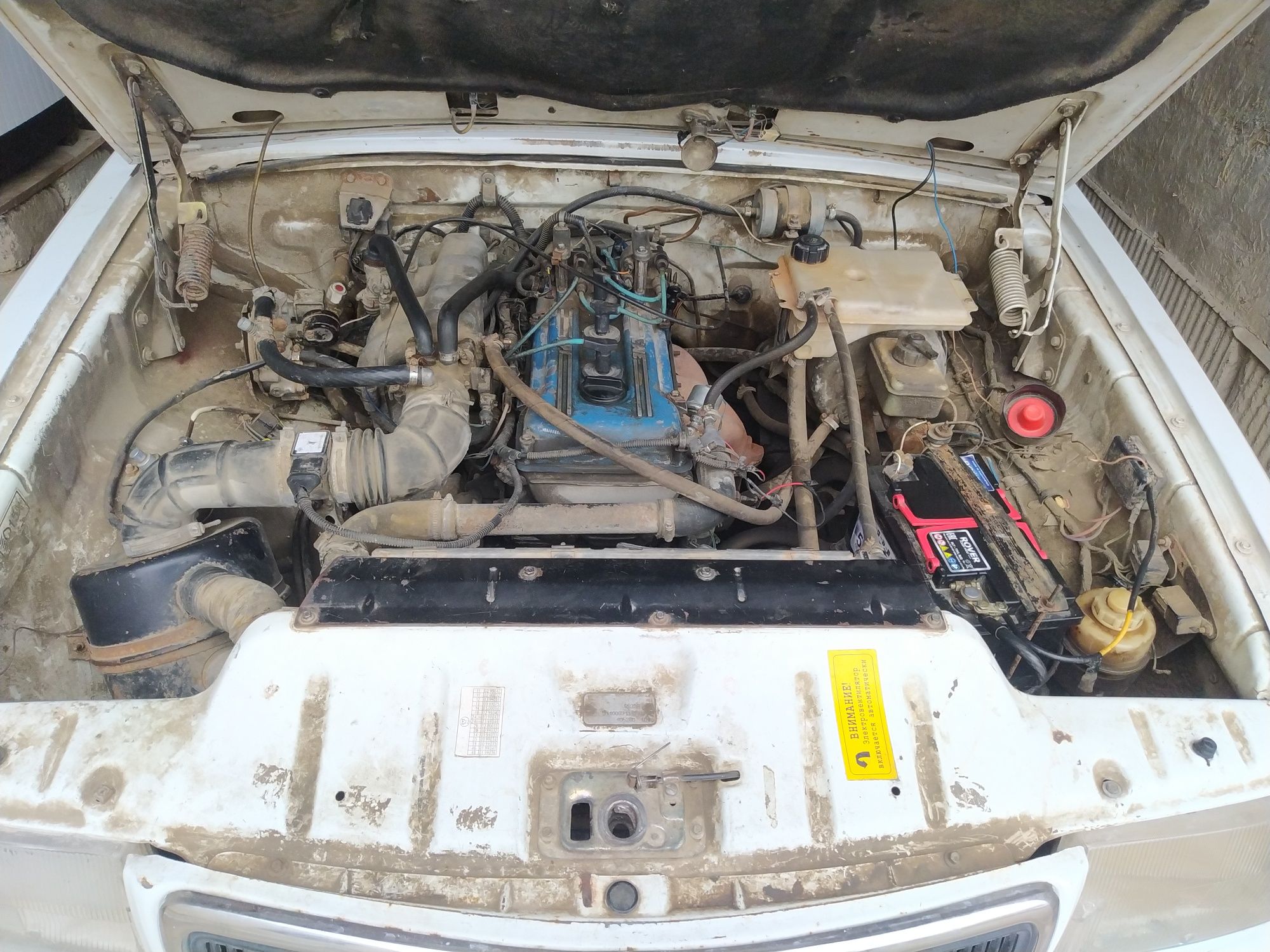 Gaz 3110 volga sotiladi