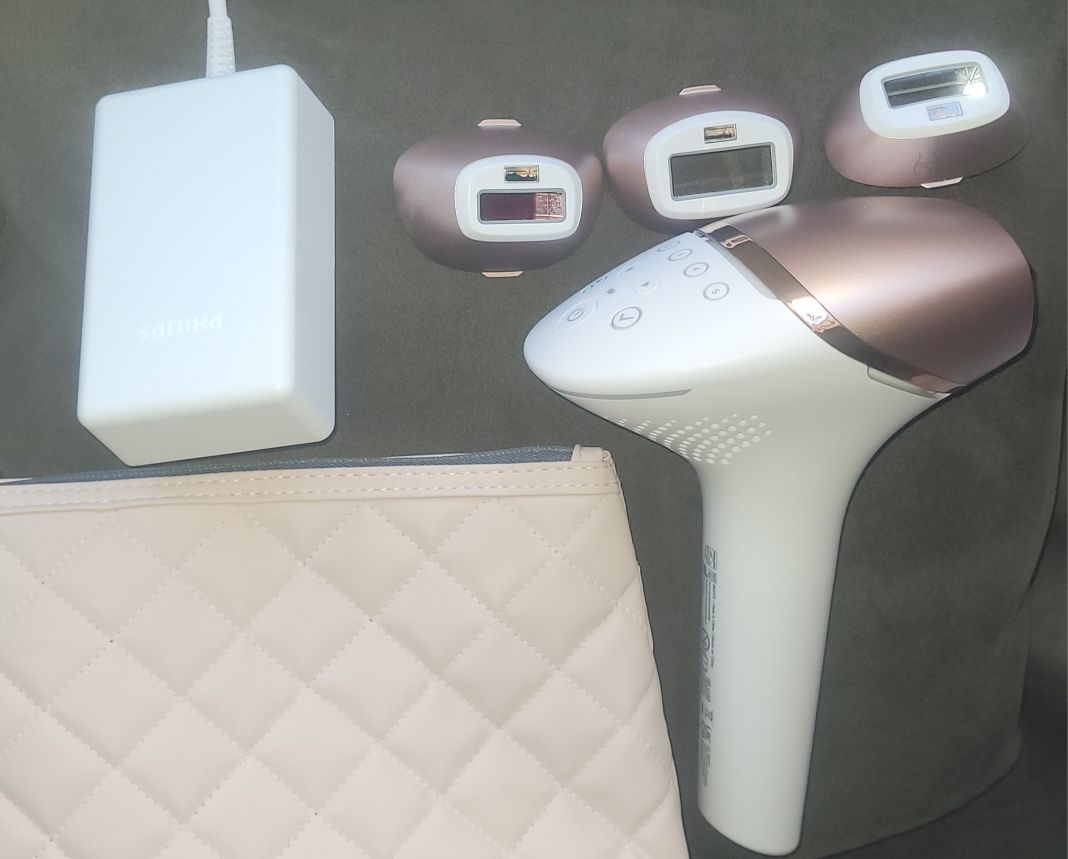 Фотоепилатор Philips BRI977/00