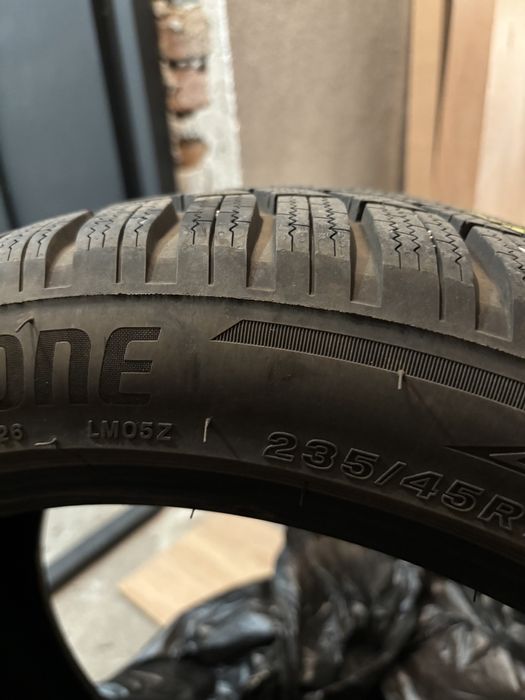 Bridgestone Blizzak 18”