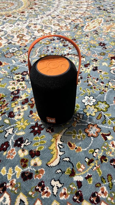 Продам bluetooth колонку