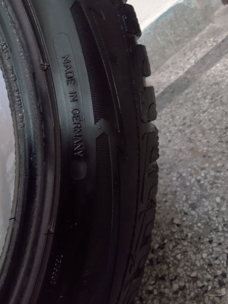 Продавам 4бр. зимни гуми GOODYEAR 225/50 R17