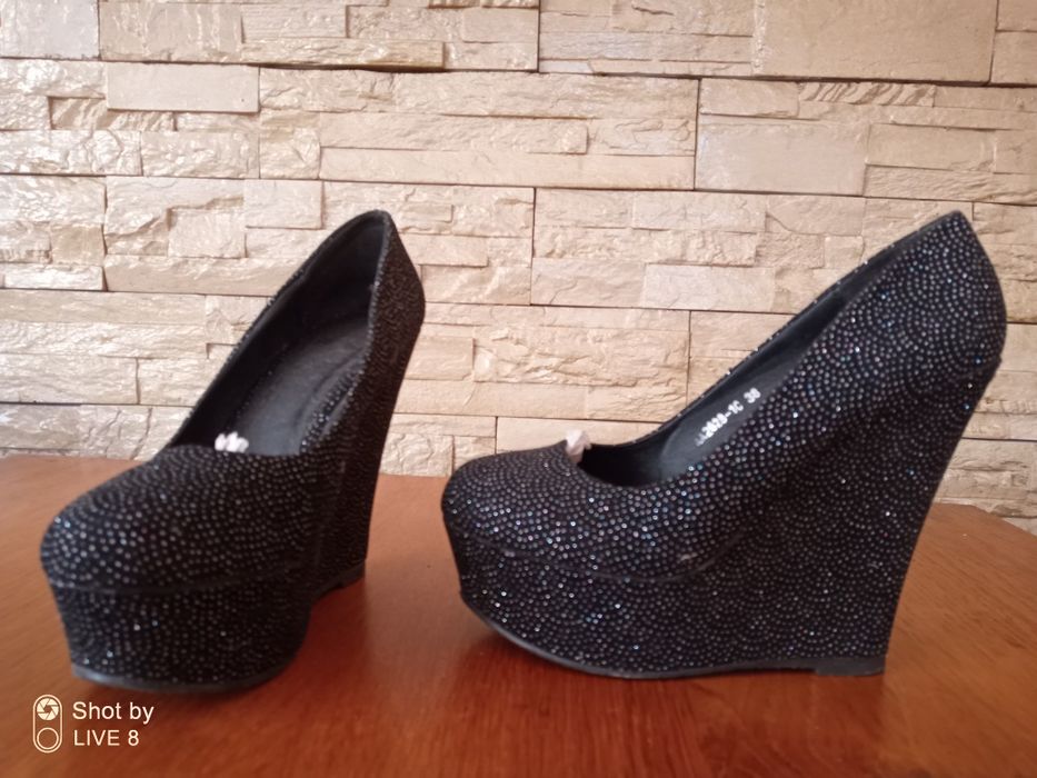 Pantofi dama  mărime 38