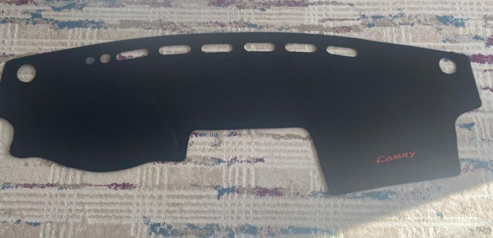 Накидка на панель Camry 30