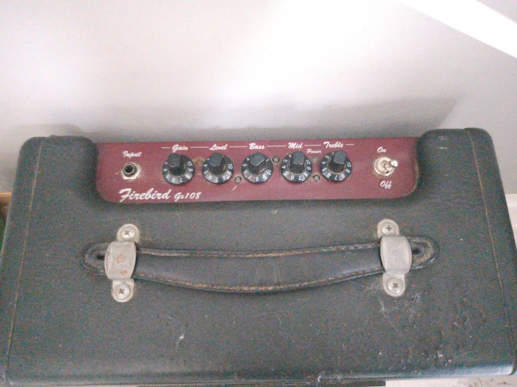 Amplificator Behringer Firebird gx108