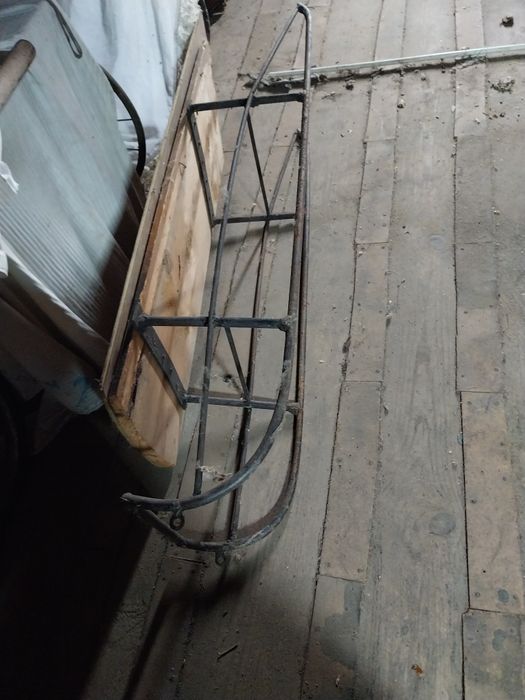 Saniuta la 200 lei