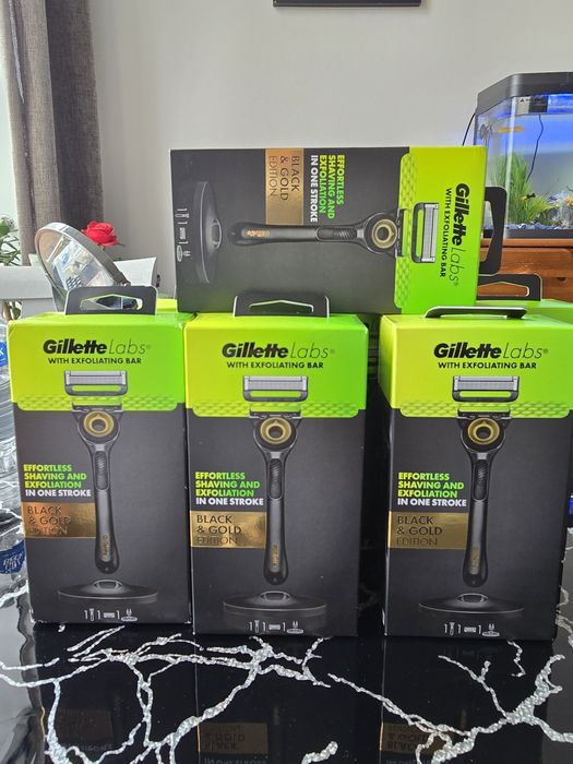 Gillette Labs 300 buc sigilate
