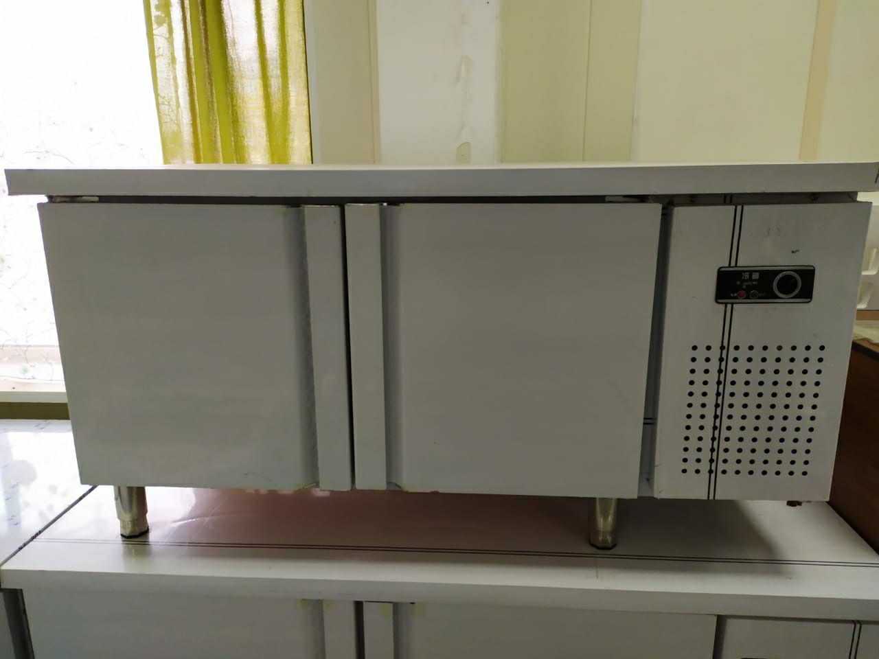 Холодильник стол и холодильный шкаф пицца Стол Павлодар саладетта