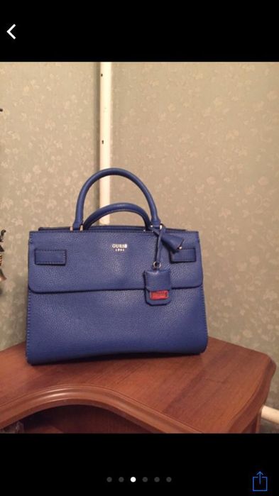 Продам  Новую!! стильную  сумку Guess