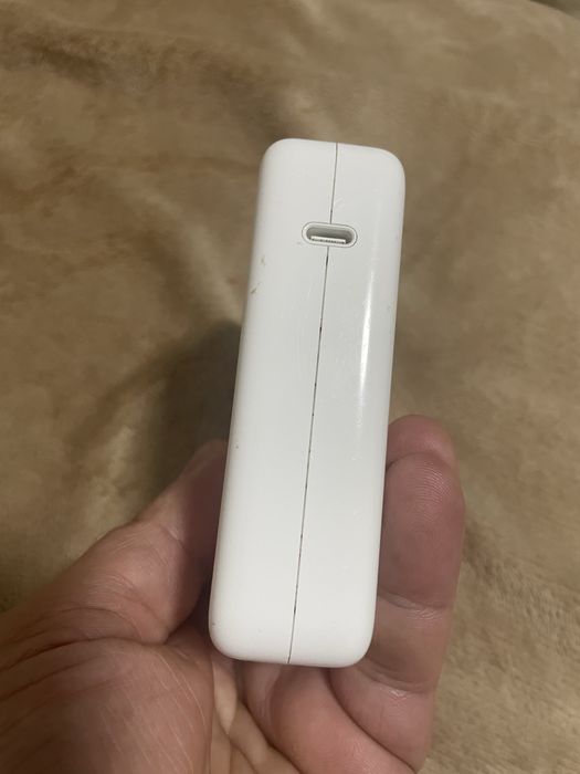 Incarcator/Adaptor apple usb C 140 w