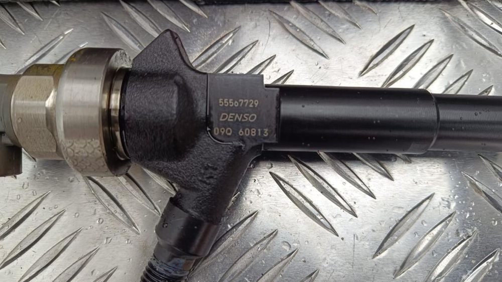 Set Injectoare Opel Meriva B 1.7 cdti 96 kw; 1.7 cdti 81 kw; 1.7 cdti