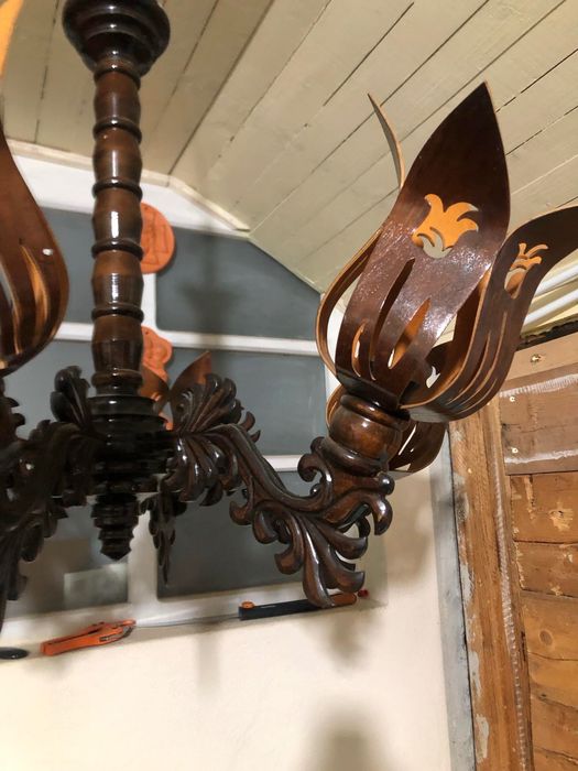 Candelabru sculptat,lemn masiv