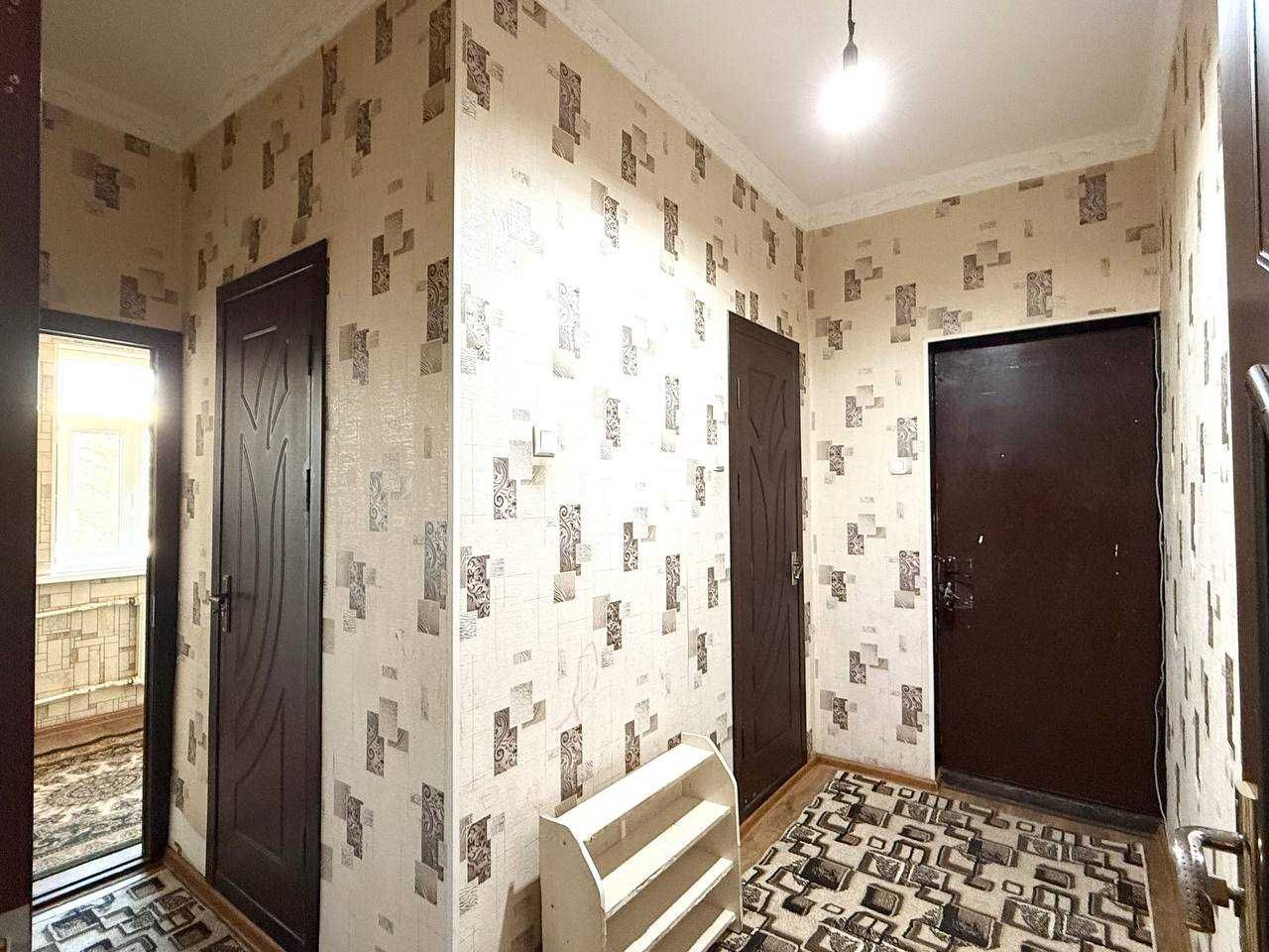 Сдам квартиру, Авиасозлар, Лисунова,  Кадышева 1 ком-ую, с обстановкой