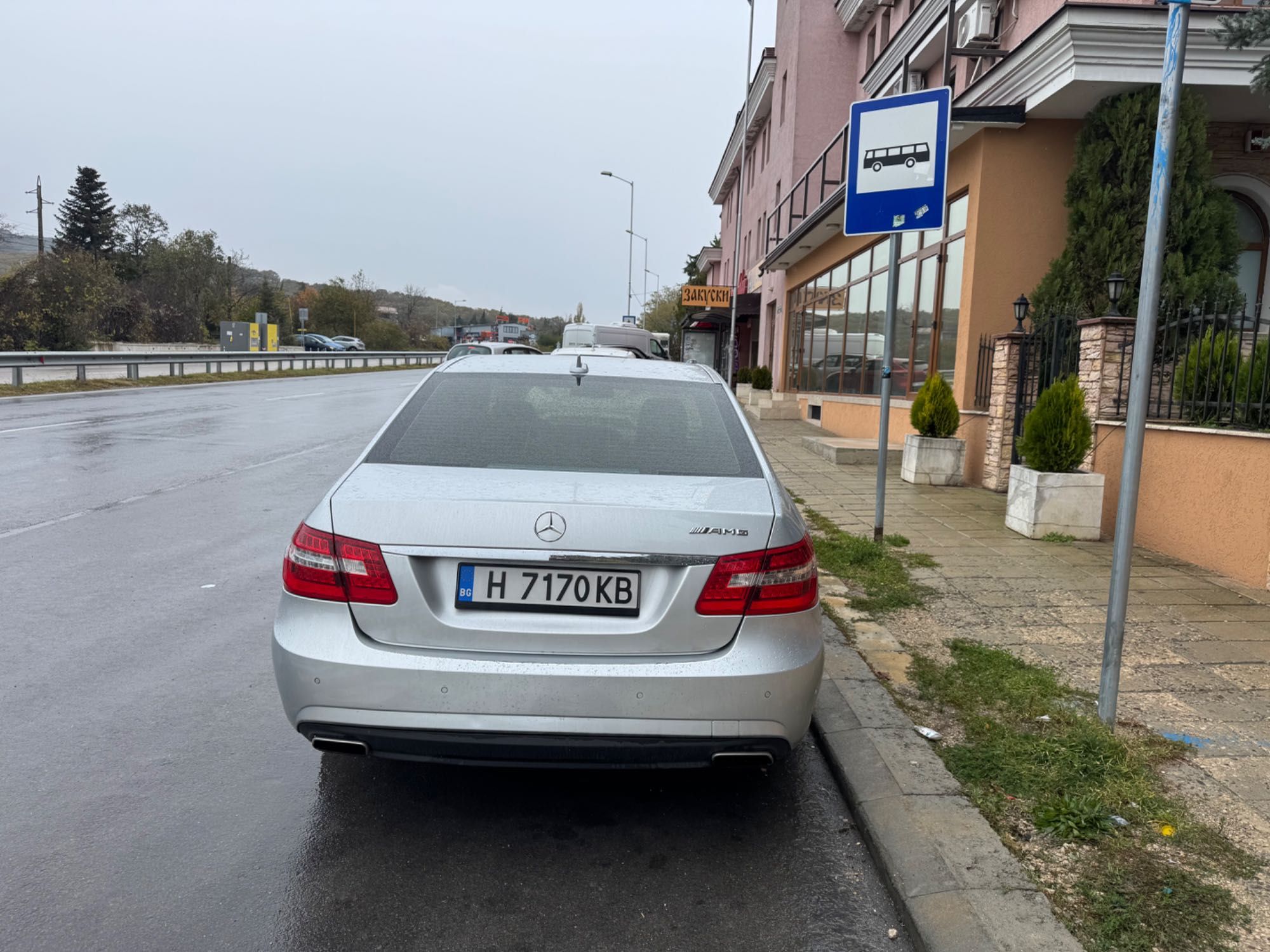 Мерцедес AMG Е-300 V6