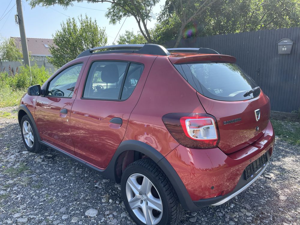 Dacia Sandero Stepway 0.9 tce 90 CP