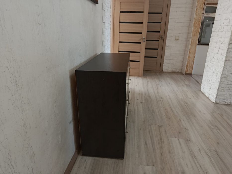 Продам комод в отличном состоянии .