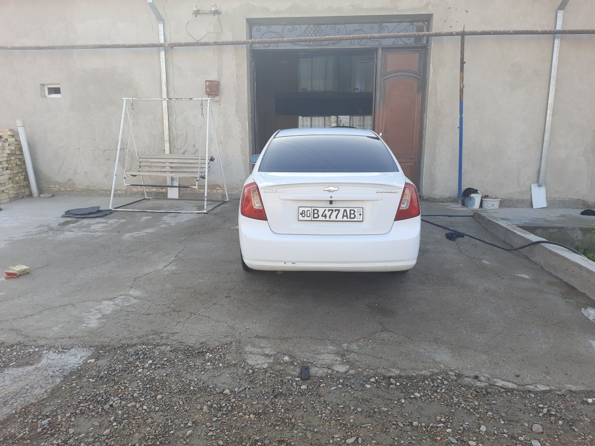 lacetti 1.8 3 vozitsiya avtomat