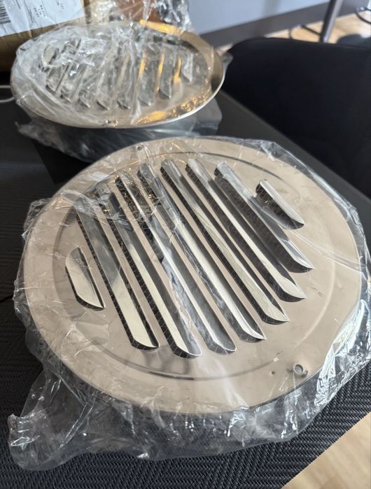 Grila ventilatie 200mm - 2 bucati