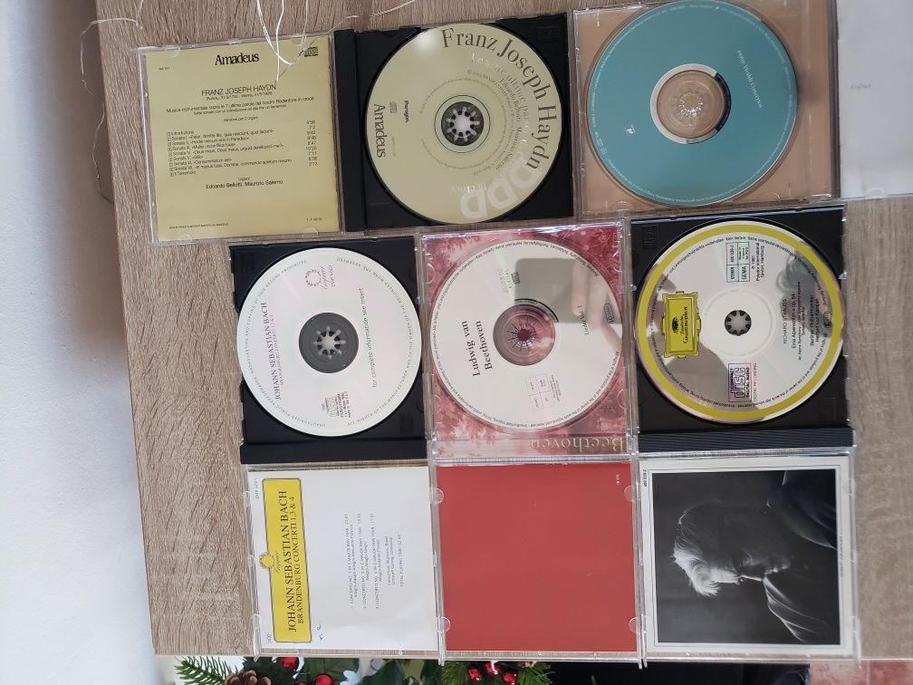 CD -uri originale muzica clasica 8 lei / buc
