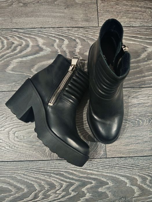 Botine piele naturala Image