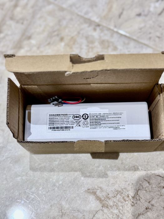 Робот - Mi Robot Vacuum Mop - самостоятелно или с резервни части