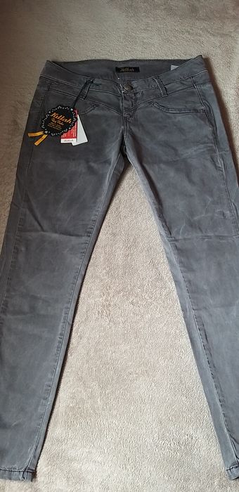 Чисто нови дънки Killah, Miss sixty