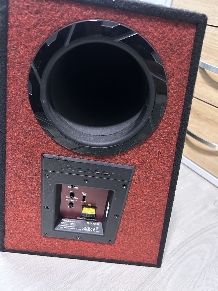 Бас каса 12” - Pioneer TS-WX300A