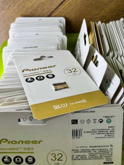 Pioneer original fleshka