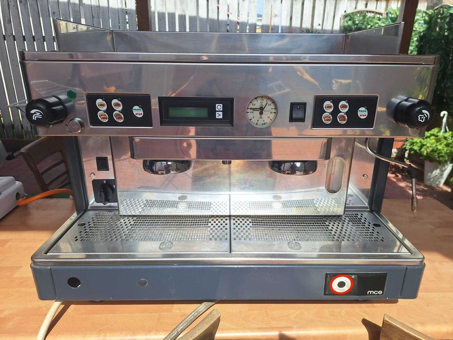 Expressor cu doua grupuri +rasnita