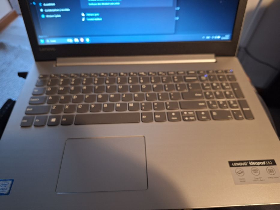 Lenovo ideapad 330