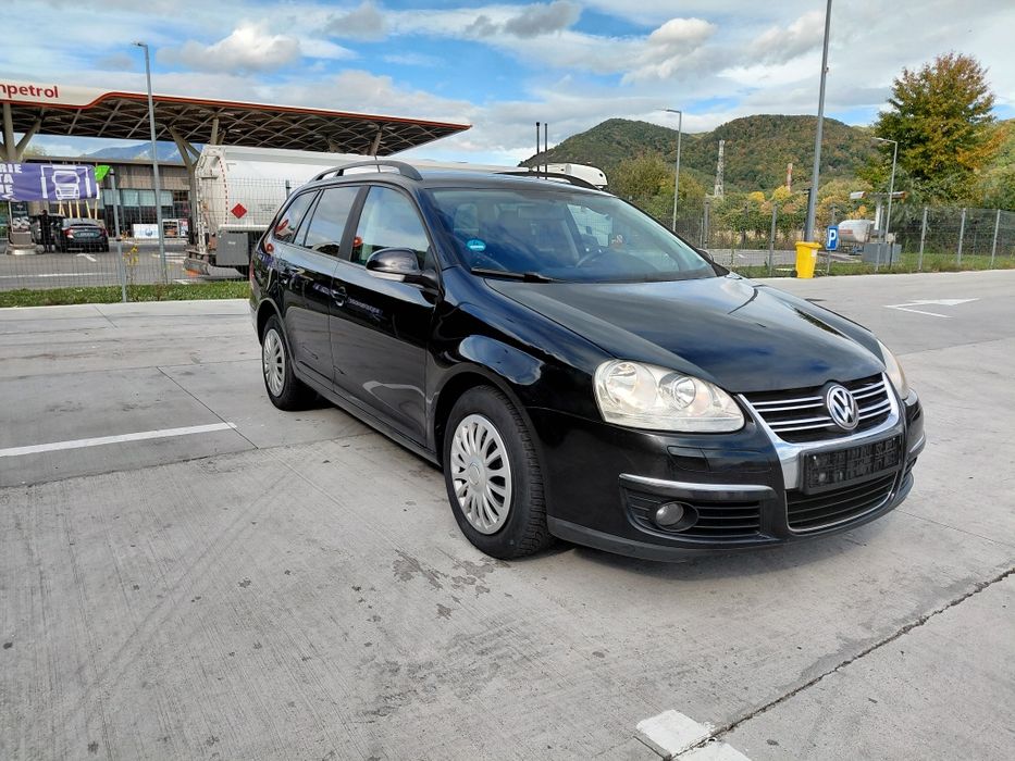 Vw golf 5 1,9 diesel an 2008 euro 4 Navigație/carlig/ Clima !