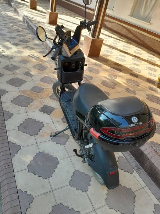 Электронный скутер от sport time