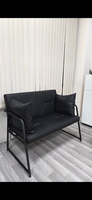 Диван 2х местный в офис