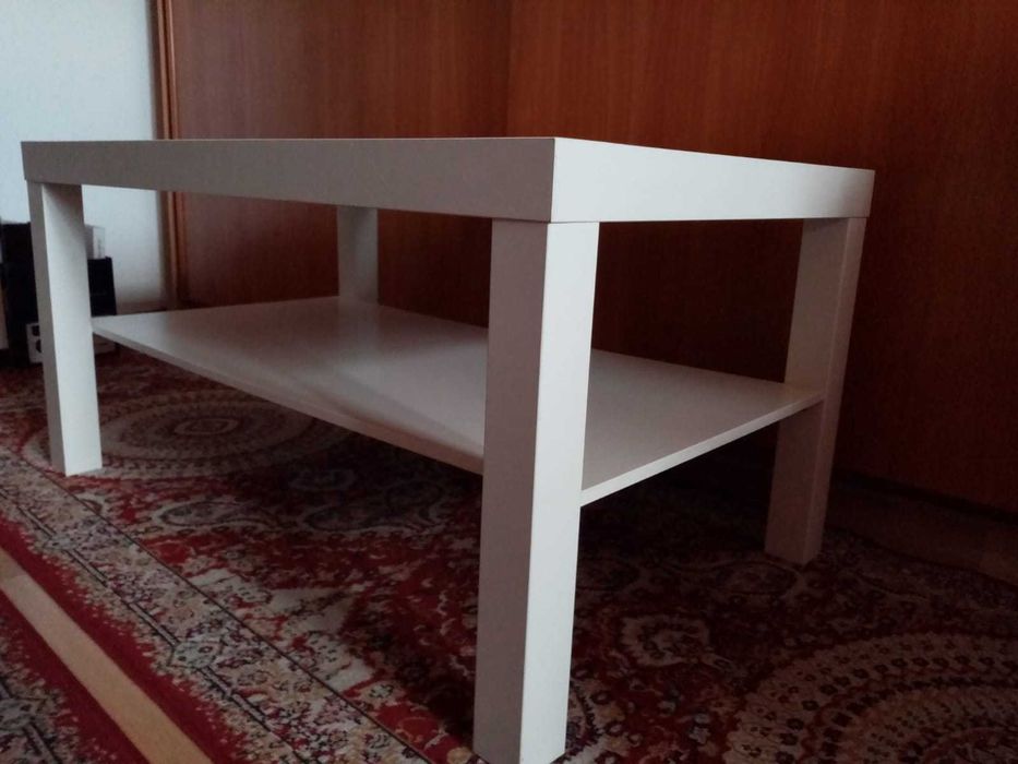 Журнальный столик