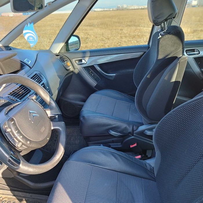 Vând Citroen C4 Grand Picasso